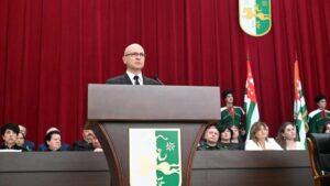 Люди Кириенко в сепаратистской Абхазии доведут ее до катастрофы